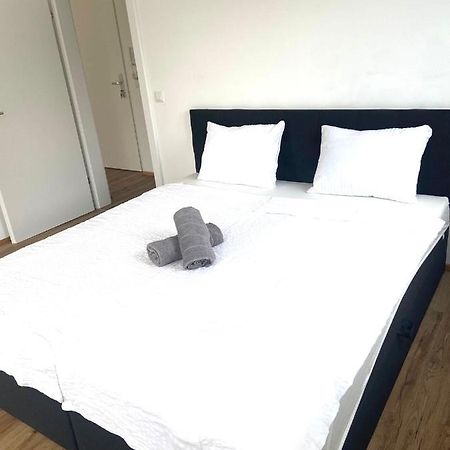 Neubauwohnung Lura 2B - Fur 5 Personen Vienna Luaran gambar